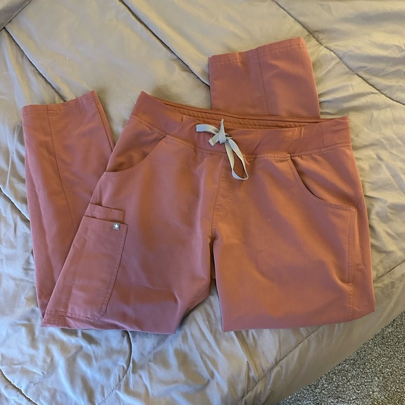 FIGS Technical Collection Women Large 2 Pockets with Large Petite Pants - Picture 2 of 3